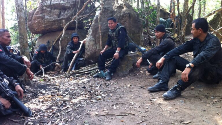 พล.ท.อดุลย์ มทภ.2